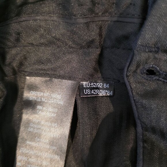 Lindbergh White 2PC Suit Mens 46R/42 - Picture 16 of 16